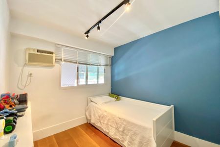 Apartamento para alugar com 110m², 3 quartos e 1 vaga