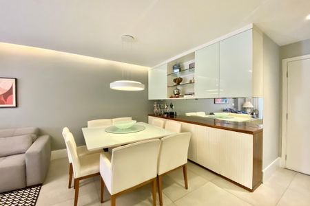 Apartamento para alugar com 110m², 3 quartos e 1 vaga