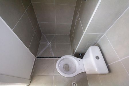 Apartamento à venda com 42m², 2 quartos e 1 vaga Apartamento à venda com 42m², 2 quartos e 1 vagaBanheiro 2