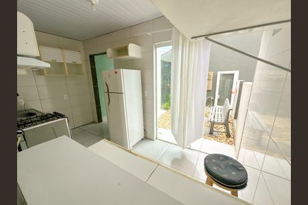 Apartamento para alugar com 75m², 2 quartos e 2 vagasCozinha