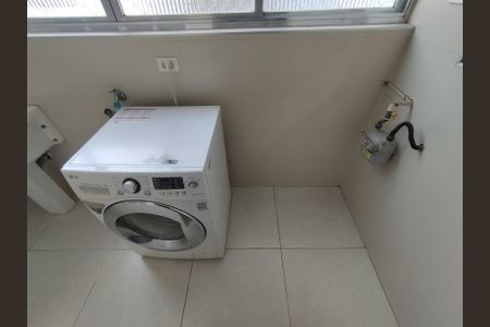 Apartamento para alugar com 64m², 2 quartos e 1 vagaÁrea de Serviço