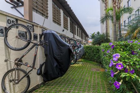 Apartamento à venda com 49m², 2 quartos e sem vagaÁrea comum - Bicicletário