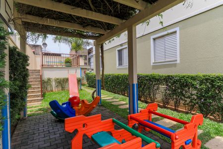 Apartamento à venda com 49m², 2 quartos e sem vagaÁrea comum - Playground