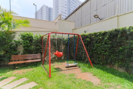 Apartamento à venda com 49m², 2 quartos e sem vagaÁrea comum - Playground