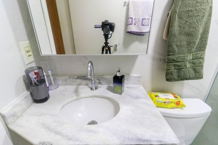 Apartamento à venda com 49m², 2 quartos e sem vagaBanheiro da Suíte