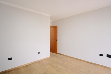 Casa à venda com 160m², 3 quartos e 3 vagasSuíte 1