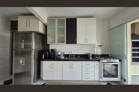 Cozinha de apartamento à venda com 3 quartos, 110m² em Vila Valparaíso, Santo André