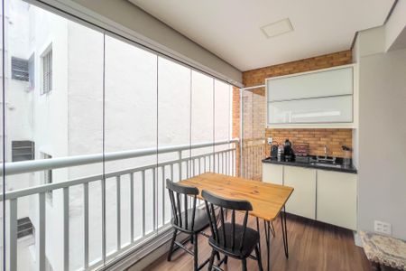 Varanda de apartamento à venda com 2 quartos, 59m² em Vila Mariana, São Paulo