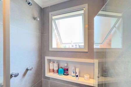 Apartamento à venda com 59m², 2 quartos e 2 vagasBanheiro do quarto 1