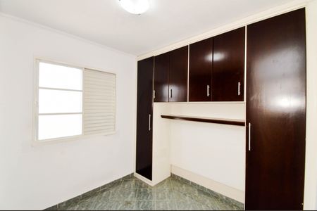 Quarto 2 de apartamento para alugar com 2 quartos, 49m² em Vila Bremen, Guarulhos