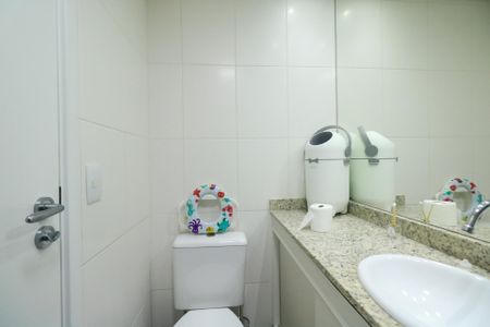 Apartamento à venda com 51m², 2 quartos e 1 vagaBanheiro Social