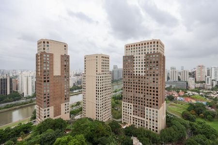 Vista da Sala de apartamento para alugar com 2 quartos, 40m² em Cidade Jardim, São Paulo