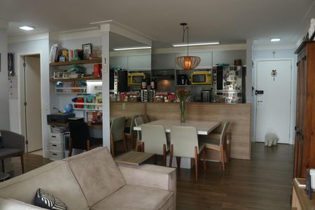 Sala de apartamento à venda com 2 quartos, 72m² em Pompeia, São Paulo