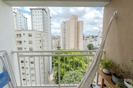 Sacada de apartamento para alugar com 2 quartos, 50m² em Bela Vista, São Paulo