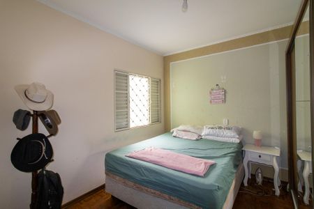 Casa à venda com 161m², 3 quartos e 6 vagasQuarto 2