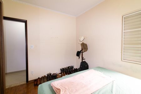 Casa à venda com 161m², 3 quartos e 6 vagasQuarto 2