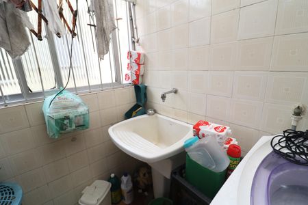 Apartamento à venda com 80m², 2 quartos e 1 vagaÁrea de Serviço