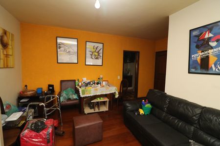 Apartamento à venda com 80m², 2 quartos e 1 vagaSala