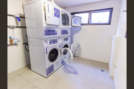 Apartamento para alugar com 27m², 1 quarto e sem vagaÁrea comum - Lavanderia