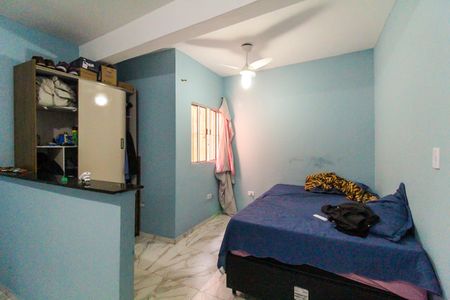 Casa à venda com 120m², 3 quartos e 2 vagasSala/Quarto