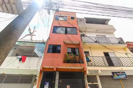 Casa à venda com 120m², 3 quartos e 2 vagasFachada + Placa