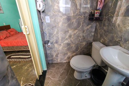 Casa à venda com 120m², 3 quartos e 2 vagasBanheiro