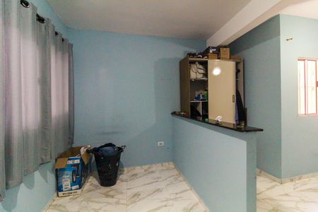 Casa à venda com 120m², 3 quartos e 2 vagasSala/Quarto