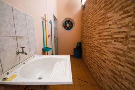 Área de Serviço de casa para alugar com 3 quartos, 118m² em Jardim Imperador, Praia Grande