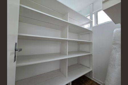 Apartamento para alugar com 106m², 3 quartos e 2 vagasQuarto de Serviço
