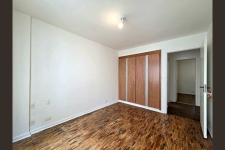 Apartamento para alugar com 106m², 3 quartos e 2 vagasQuarto 2