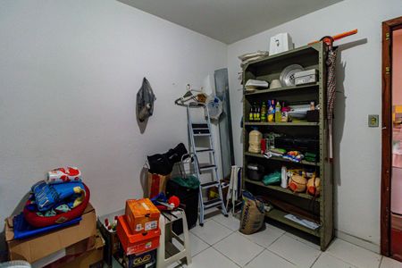 Casa à venda com 120m², 2 quartos e 2 vagas Casa à venda com 120m², 2 quartos e 2 vagasQuarto de serviço