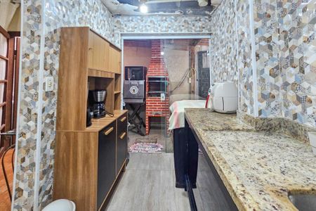 Casa de condomínio para alugar com 100m², 2 quartos e 1 vagacozinha