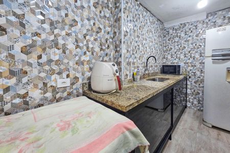 Casa de condomínio para alugar com 100m², 2 quartos e 1 vagaÁrea de serviço 