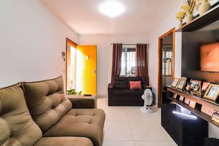 Casa para alugar com 140m², 5 quartos e 2 vagasSala