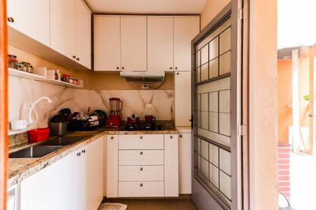 Casa para alugar com 140m², 5 quartos e 2 vagasCozinha