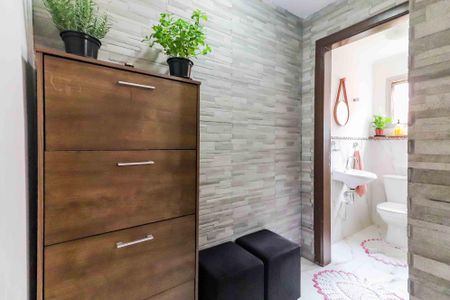 Casa para alugar com 140m², 5 quartos e 2 vagasSala