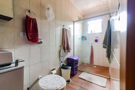 Casa para alugar com 140m², 5 quartos e 2 vagasBanheiro 