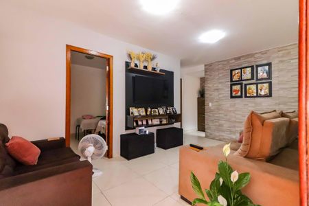 Sala de casa para alugar com 5 quartos, 140m² em Jardim Celeste, São Paulo