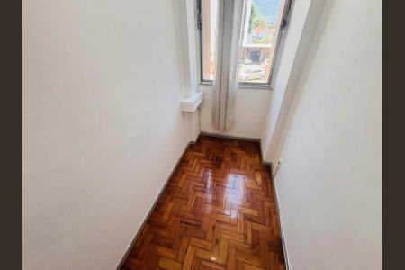 Apartamento à venda com 65m², 2 quartos e 1 vaga