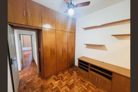 Apartamento à venda com 65m², 2 quartos e 1 vaga