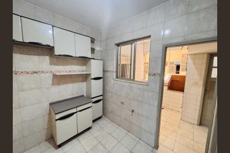 Apartamento à venda com 65m², 2 quartos e 1 vaga