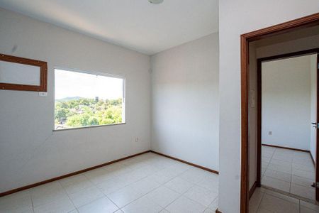 Casa à venda com 3 quartos, 147m² em Badu, Niterói