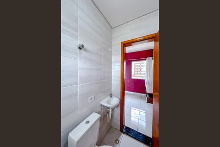 Apartamento para alugar com 55m², 2 quartos e sem vagaBanheiro