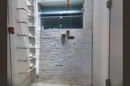 Casa de condomínio à venda com 820m², 5 quartos e 4 vagas Casa de condomínio à venda com 820m², 5 quartos e 4 vagasBanheiro Social