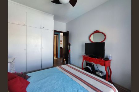 Casa de condomínio à venda com 820m², 5 quartos e 4 vagas Casa de condomínio à venda com 820m², 5 quartos e 4 vagasQuarto 1