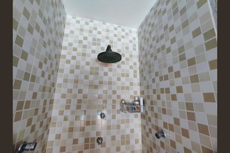 Casa de condomínio à venda com 820m², 5 quartos e 4 vagas Casa de condomínio à venda com 820m², 5 quartos e 4 vagasBanheiro da Área de Lazer