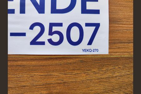 Casa de condomínio à venda com 820m², 5 quartos e 4 vagas Casa de condomínio à venda com 820m², 5 quartos e 4 vagasPlaquinha