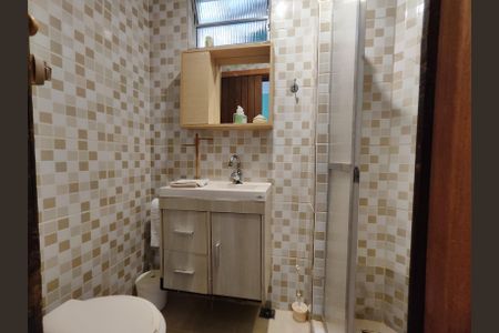 Casa de condomínio à venda com 820m², 5 quartos e 4 vagas Casa de condomínio à venda com 820m², 5 quartos e 4 vagasCasa de hóspedes