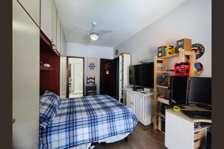 Casa de condomínio à venda com 820m², 5 quartos e 4 vagas Casa de condomínio à venda com 820m², 5 quartos e 4 vagasSuíte 2