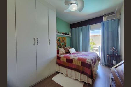 Casa de condomínio à venda com 820m², 5 quartos e 4 vagas Casa de condomínio à venda com 820m², 5 quartos e 4 vagasQuarto 2